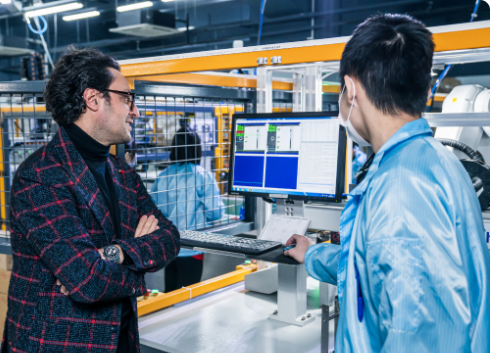 How Full Traceability Improves Quality in Electronics Manufacturing